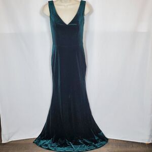 Revelry Women’s Fit Flare Maxi Dress Size 2 Green Velvet Formal Evening Mermaid